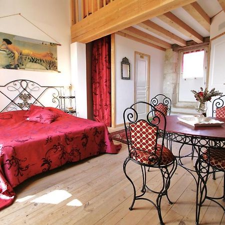 Chambres D'Hotes Domaine De La Rose Des Vents Castelnau-sur-lʼAuvignon Екстериор снимка